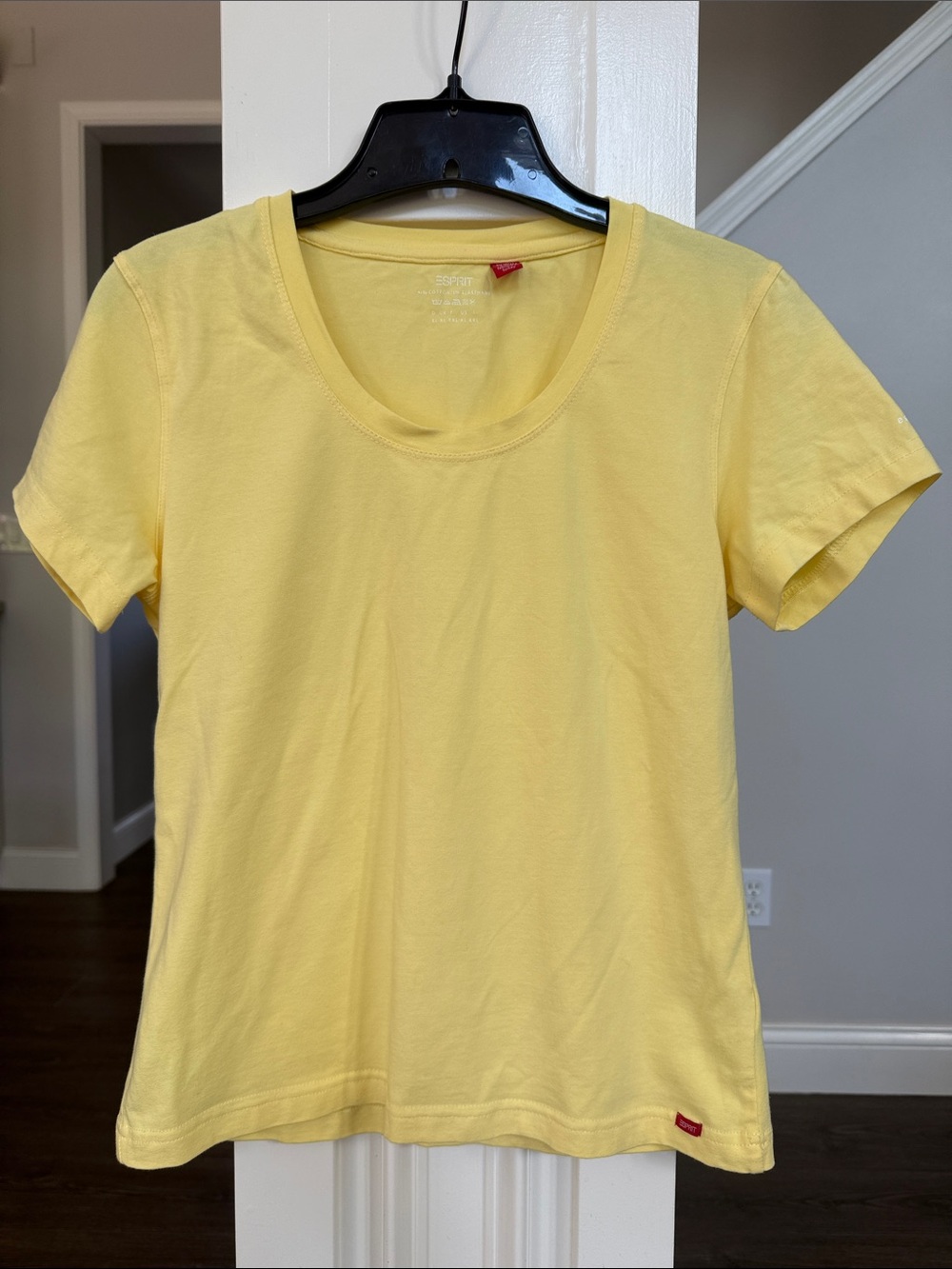 Esprit Short Sleeve Scoop Neck Bright Yellow Girls Tee XL